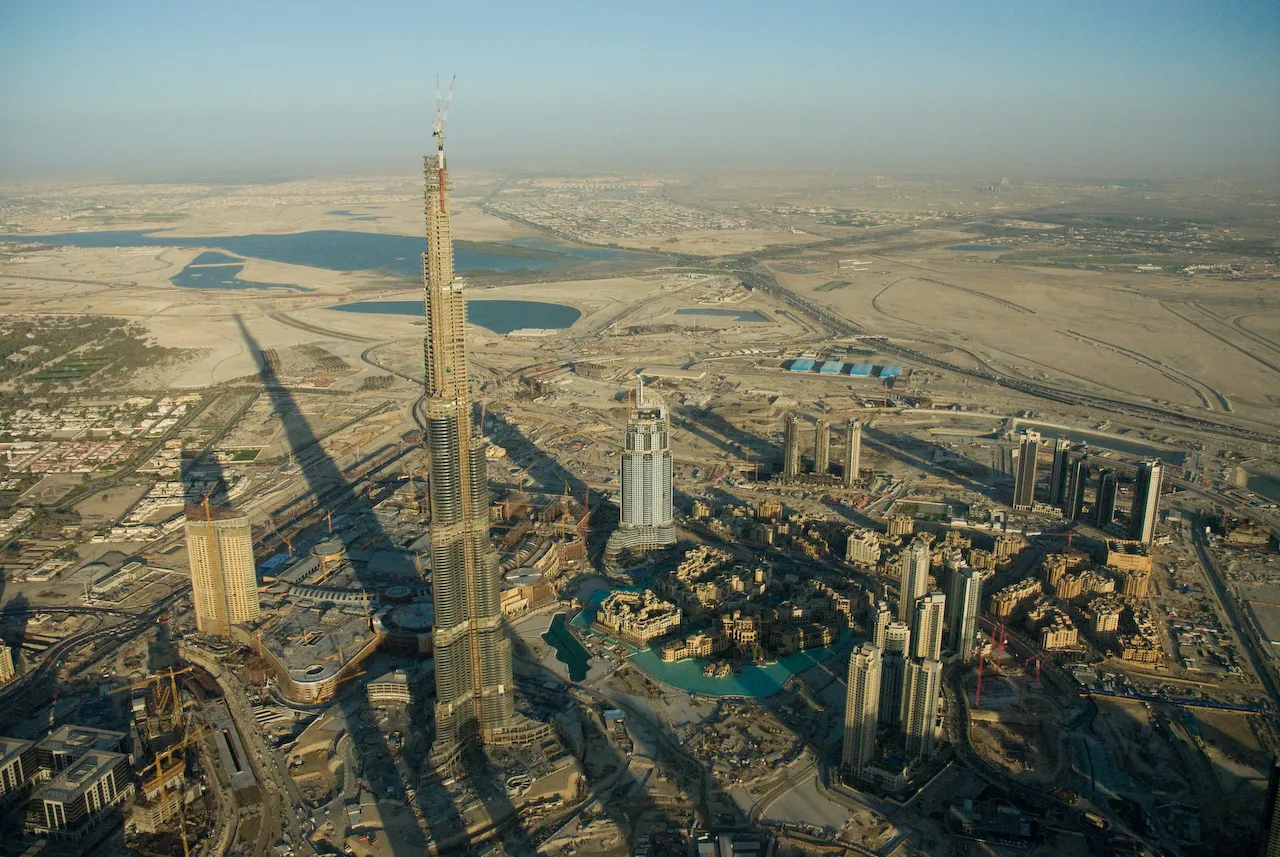 Dubai Burj Khalifa skyline glowing at dusk